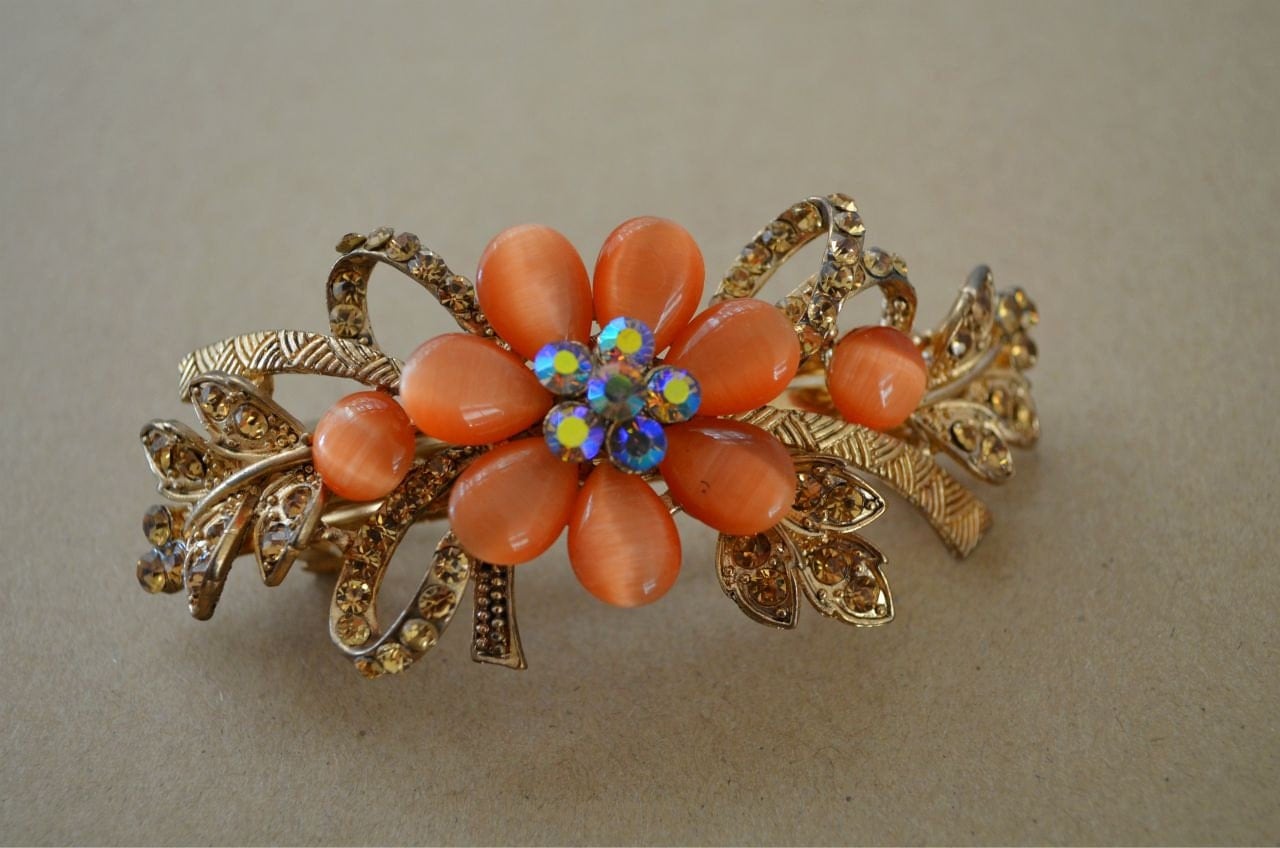 Beautiful orange hair clip