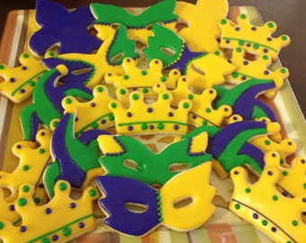 mardi gras crown cookies