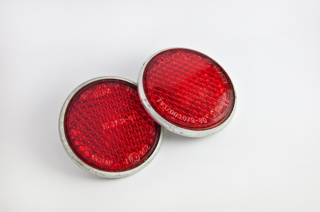 Vintage bike reflector round platic made in ussr