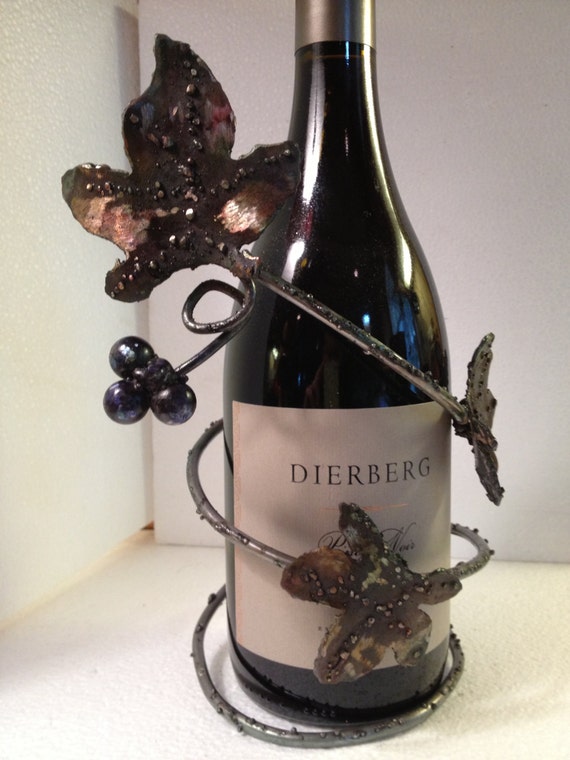 Metal sculpture grape vine wine bottle holder