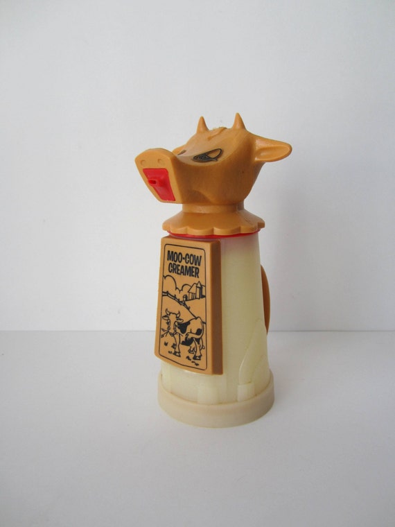 60s 70s moocow creamer pourer Whirley Industries Warren//