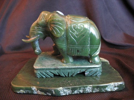 Vintage jade elephant hand carved Green jade by LouGenesRockShop