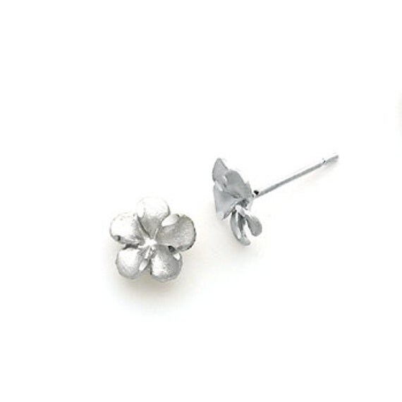 14k White gold Plumeria post earrings.