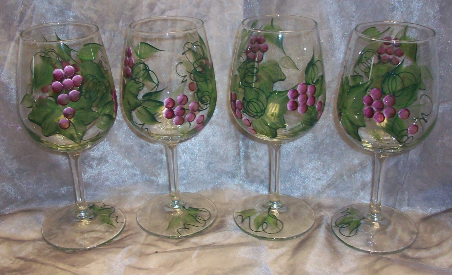 Hand painted grape design wine glasses set by TheWishingWellStudio