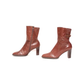 size 8.5 PLATFORM brown leather 80s 90s BUCKLE ankle boots