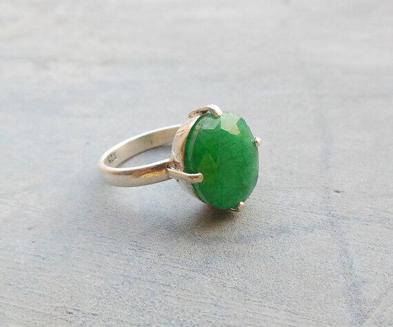 Genuine Emerald ring Precious ring Green ring by Studio1980