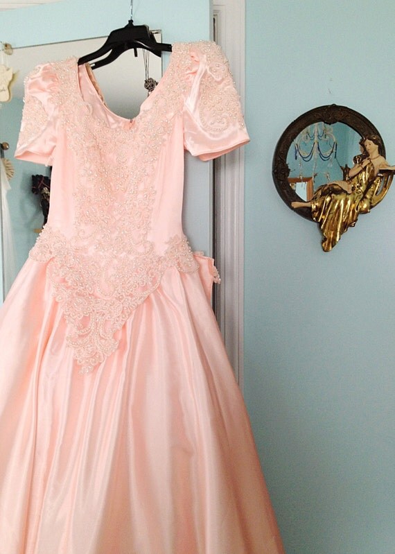 Vintage Light Pink Princess Dress Poofy Gown Pearl Lace 