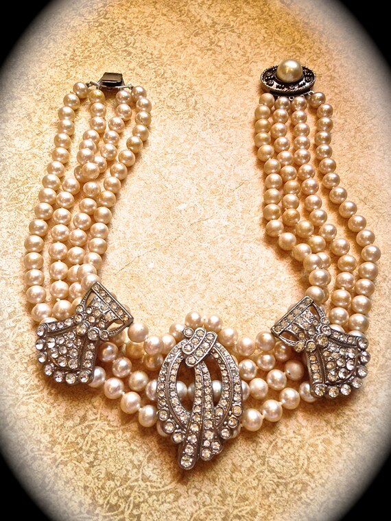 Great Gatsby style vintage pearl choker