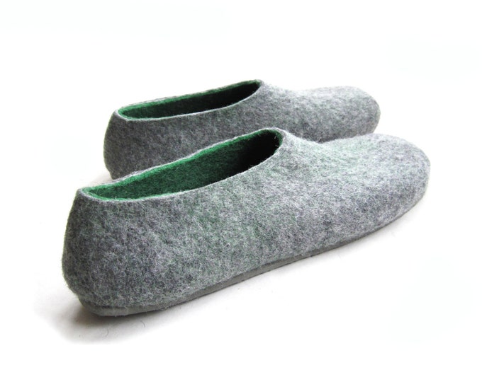 Green Gray Mens Slippers - Felted Wool Slippers - Christmas in July - Minimalist Shoes - House Shoes - Rubber Soles - Fathers Day Gift