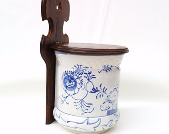 Popular items for vintage salt box on Etsy