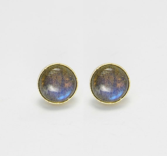 Labradorite stud earrings. Solid 14k gold 8mm earrings. Gold post earrings. Labradorite earrings