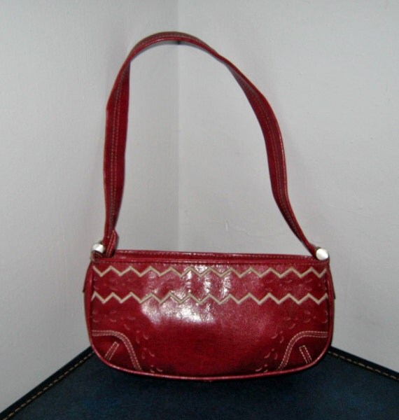 small fossil purse