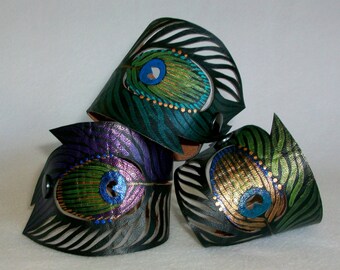 Colorful Peacock Feather Cuff Bracelet, Black Faux Leather, Hand Painted, Gifts for Her
