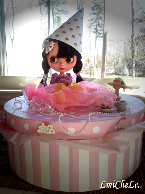 Items similar to HAPPY BIRTHDAY Custom OOAK Blythe Doll ...