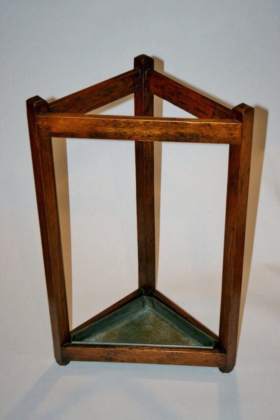 Arts & Crafts Corner Umbrella Stand in Oak with Original Pan