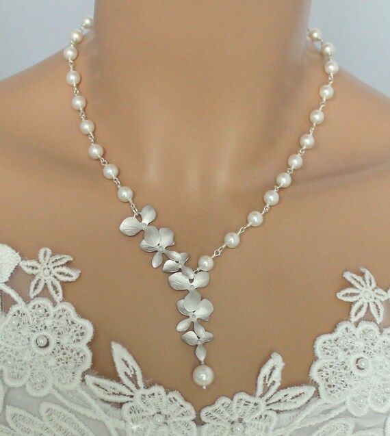 Items similar to Pearl Necklace, Orchid Pearl Necklace, Wedding Jewelry ...