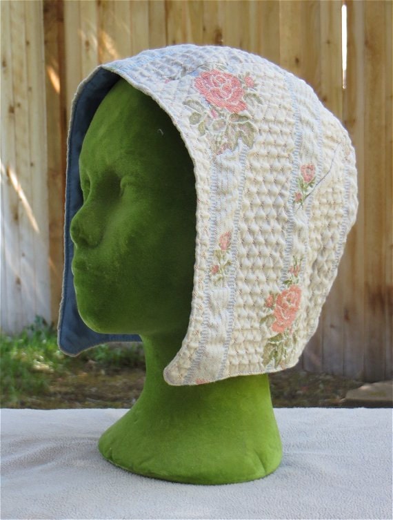 Women's Fancy Medieval Coif