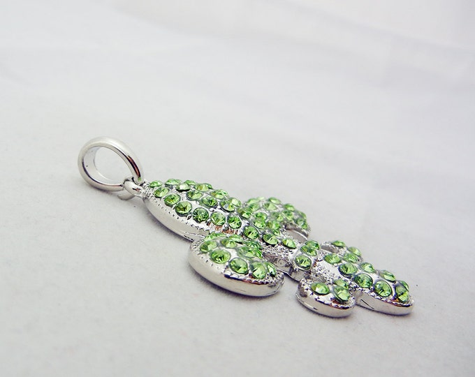 Silver-tone Green Peridot Rhinestone Fleur de Lis Pendant