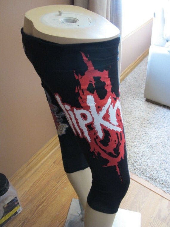 SALE SlipKnot Capri Tshirt Leggings S/M 1839