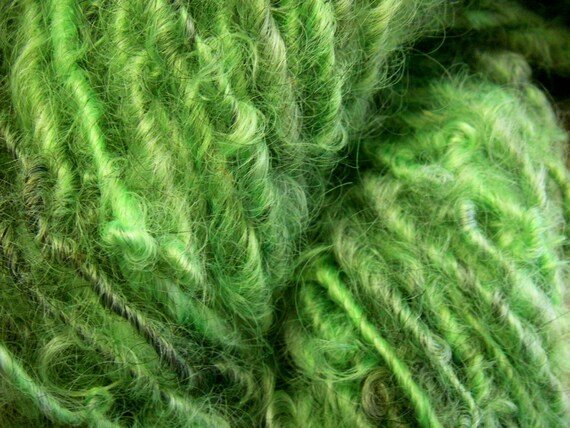 Handspun Lincoln Longwool Wool Yarn in Bright Green by KnoxFarmFiber
