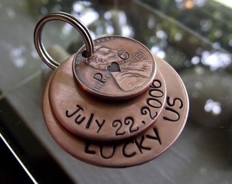 Lucky Us Anniversary two ring keychain, 7 Year Anniversary gift, Couples gift, Wedding gift, Partner gift, BFF gift, Lucky Us keychain