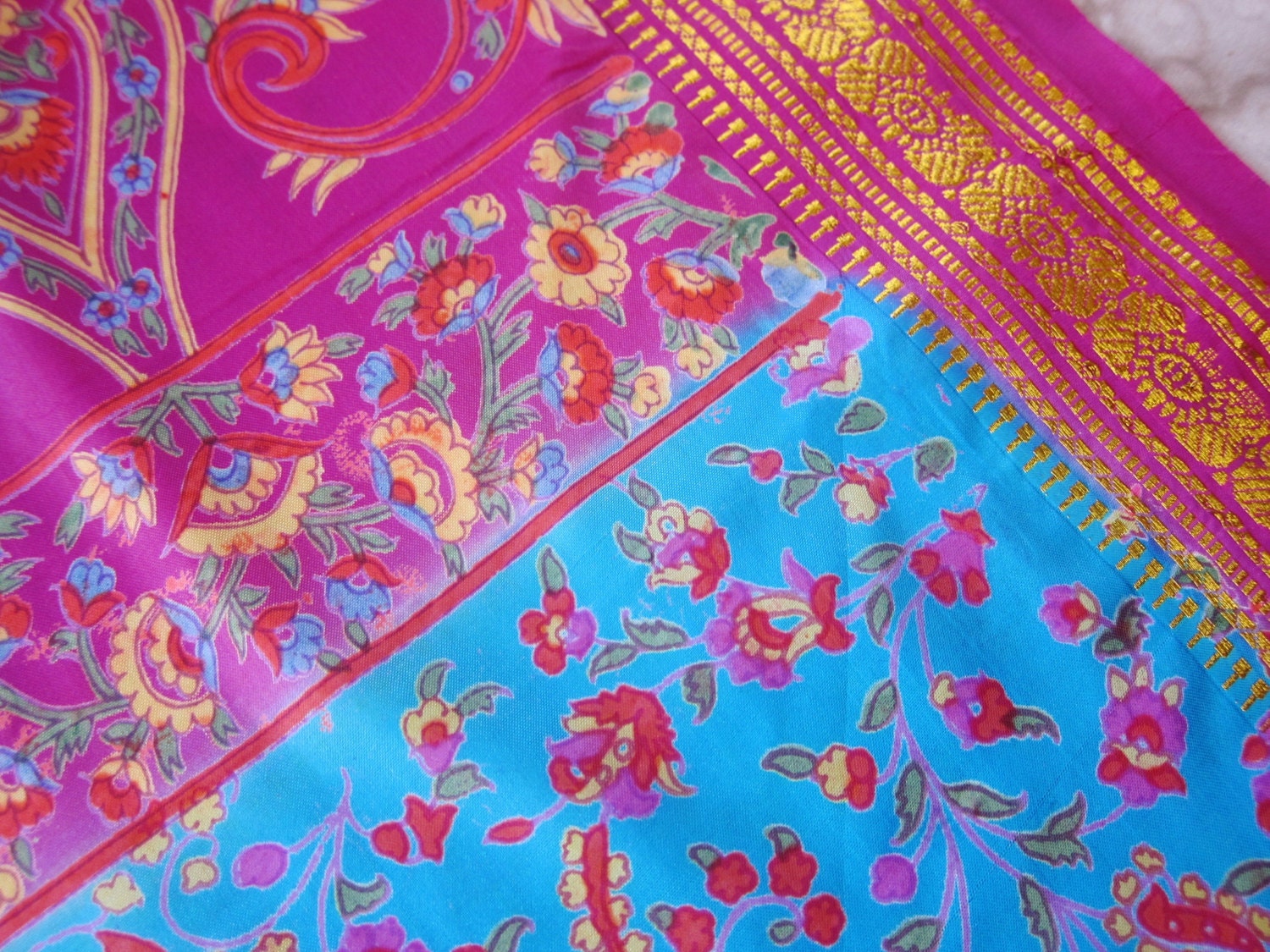 printed SARI fabric floral paisley PEACOCK blue shocking