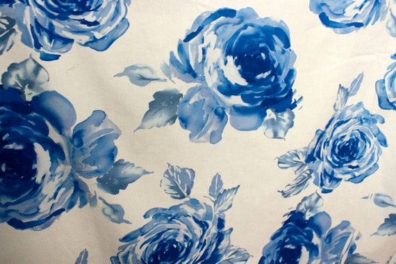 Retro Blue Rose Print Cotton Fabric Large-Scale Floral