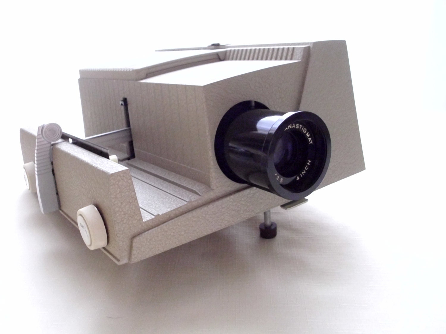 Vintage 1960's Sawyer's 500 S slide projector working