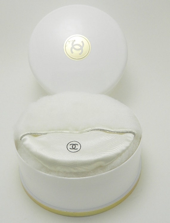 Vintage Chanel No 5 Bath Dusting Powder 8 Oz Sealed and