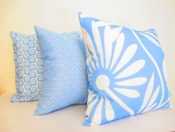Items similar to Light Blue and White Pillows, Light Blue Cushions, Decorative Pillows - Set of ...