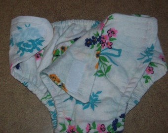 HandMade Little Bunches of Flowers Cloth Diaper Cover - Baby Bloomers