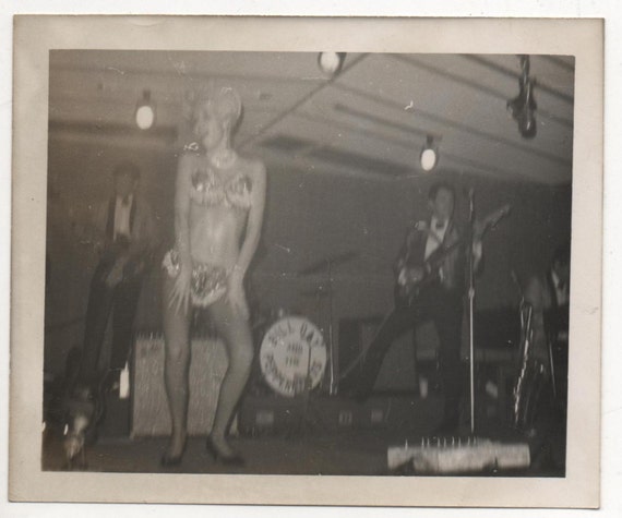 Vintage Stripper Photos 120