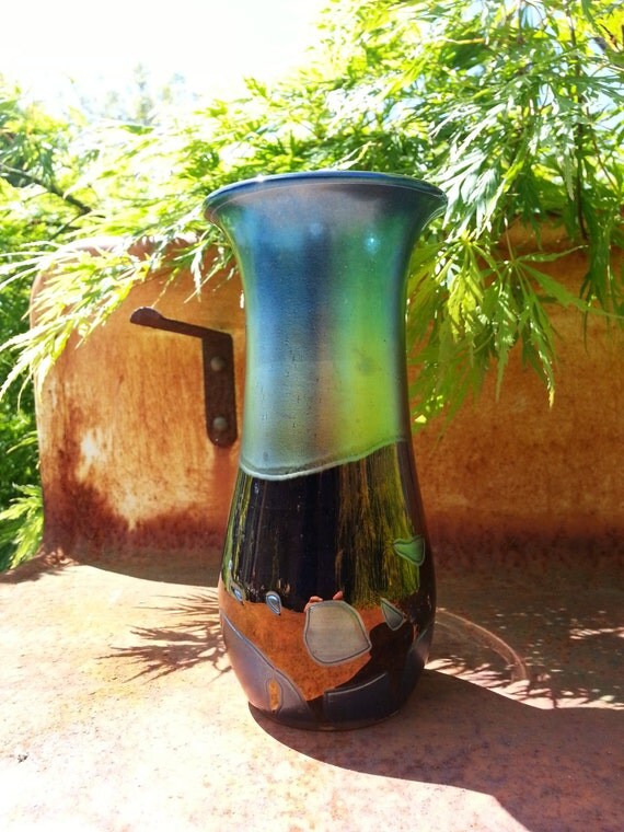 Phoenician Malta Iridescent art glass vase by fcollectables
