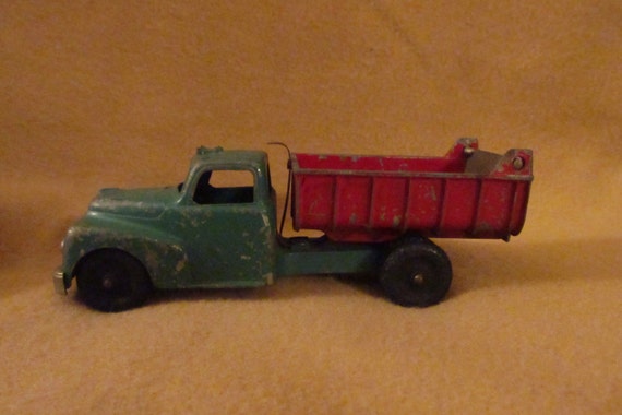 Antique Hubley Kiddie Toy USA Metal Die Cast Dump Truck by TFSloan