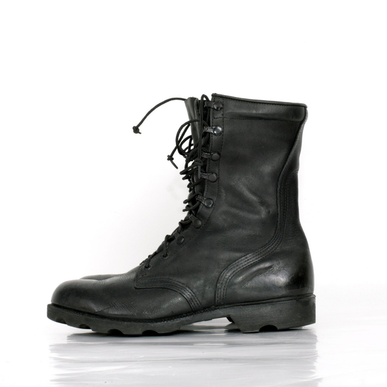 Vintage Black Combat Jump Boots in Leather