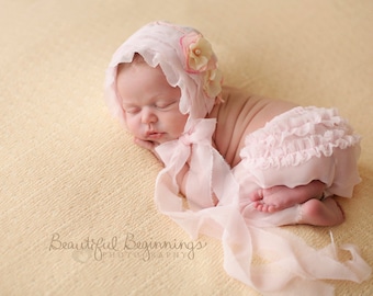 Newborn Bonnet Pants Set. Baby Pink Chiffon Hat and Pants Set. Newborn Baby Bonnet. Newborn Photography Prop.UK SELLER