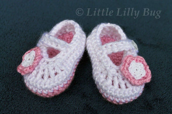 Crocheted Mary Jane Baby Booties in White and Pink Baby