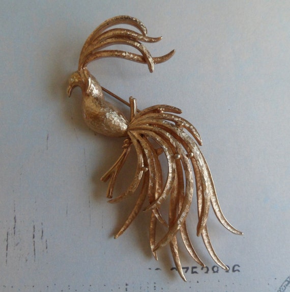 bottle vintage perfume avon peacock Paradise Avon Vintage Image Bird Brooch Item H849 Of bottle vintage perfume avon peacock Paradise Avon Vintage Image Bird Brooch Item H849 Of