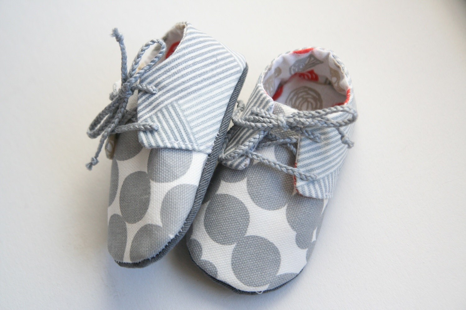 Baby boy shoes grey sneakers white and by MartBabyAccessories