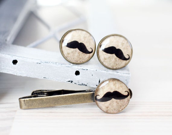 Moustache Cuff links and Tie Clip - Wedding Gifts for Groomsmen - Mustache party cufflinks and Tie Clip