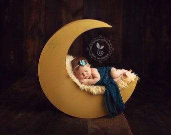 Moon Photo Prop, Newborn Photography Prop Moon, Moon Prop, Wood Moon Prop