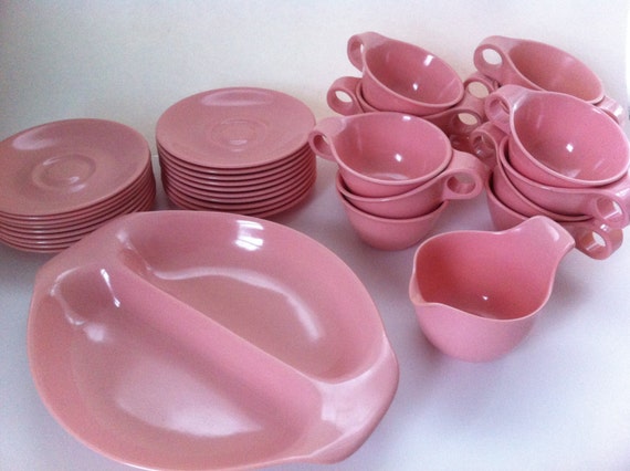 Melmac Central Vintage Melmac Dinnerware and Plastics Fantastic