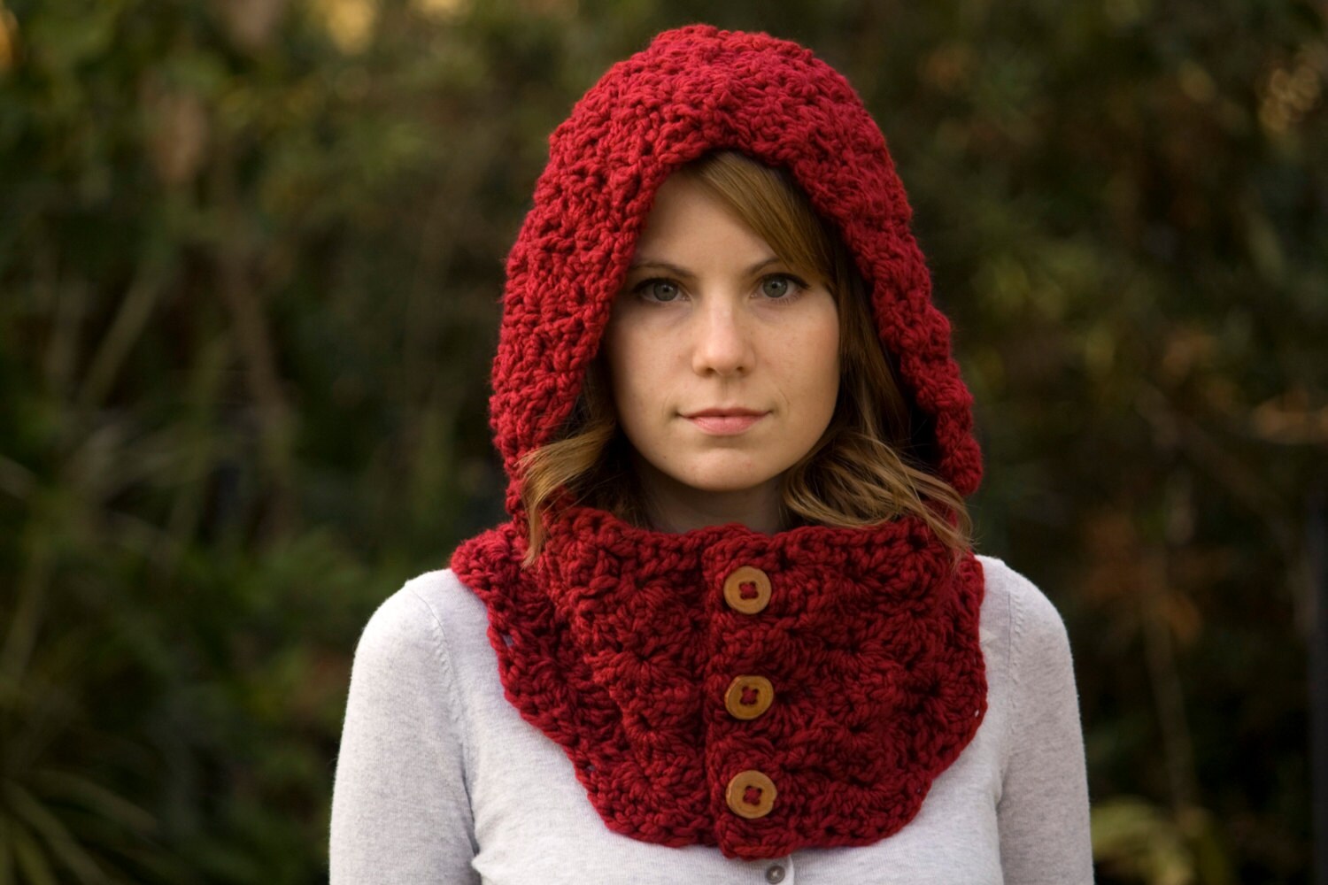 Hooded Cowl Wood Button Crochet Hooded Neck Warmer Red