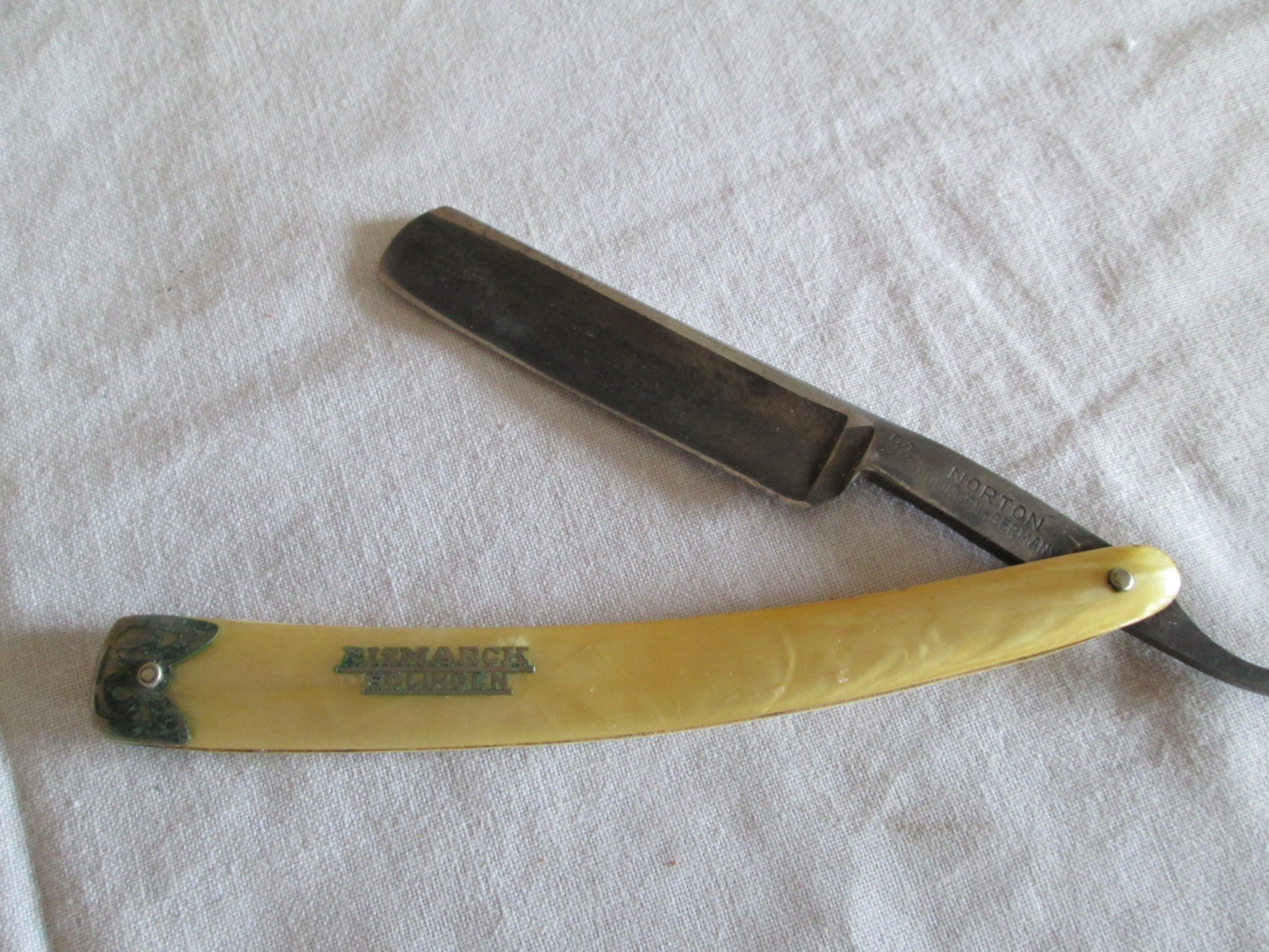 Vintage Bismark Solingen Straight Razor by HiddenTrunkAntiques