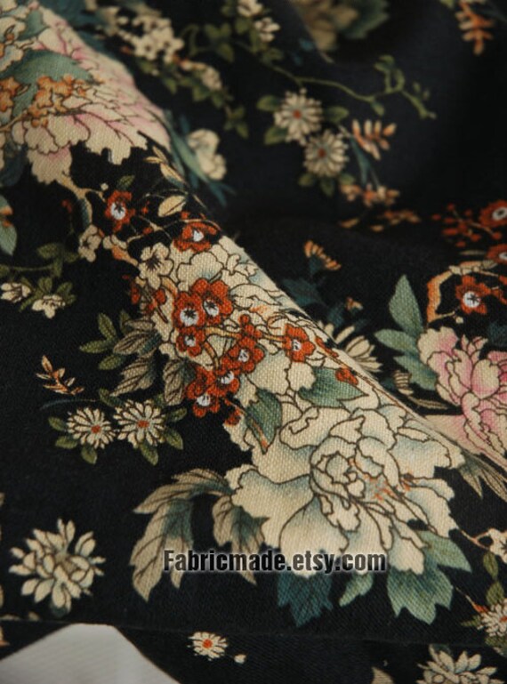 Quilting Fabric Large Beige Flower On Black Cotton Linen
