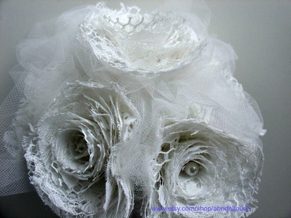 White Lace Roses Bridal Bouquet