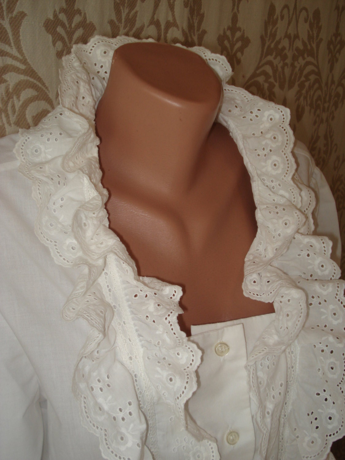 white cotton blouse with lace