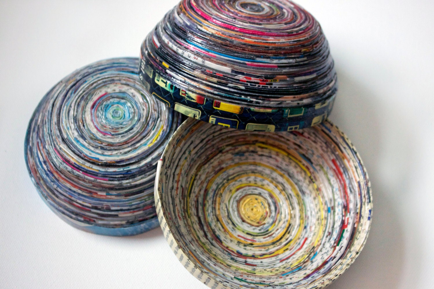 Recycled Magazine Coil Bowls Set of 3