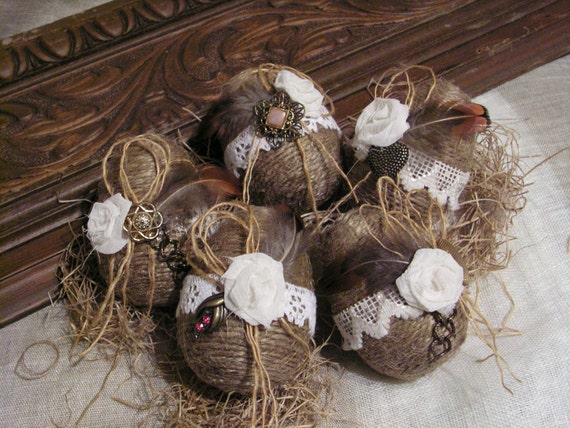 Rustic Easter eggs - set of 5.