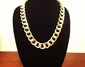 Gold Chunky Chain Necklace